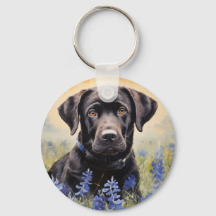Schwarzes Labrador in Bluebonnets Schlüsselanhänger