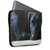 Schwarzes Labrador Laptopschutzhülle (Vorne Rechts)