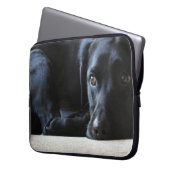 Schwarzes Labrador Laptopschutzhülle (Vorderseite Links)