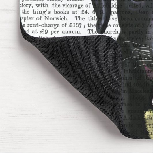 Schwarzes Labrador mit Fez Mousepad (Ecke)