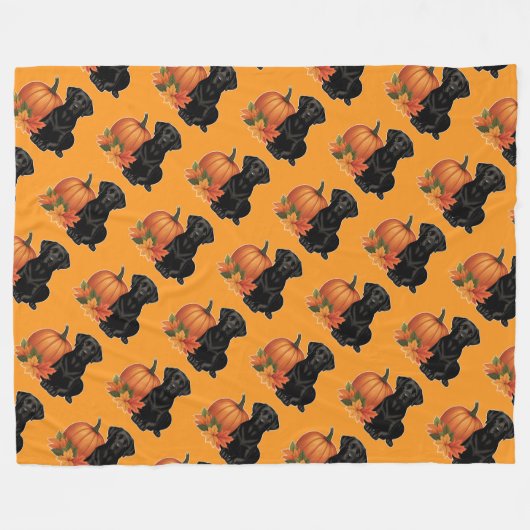 Schwarzes Labrador mit Herbstblättern und Pumpkin Fleecedecke (Vorderseite (Horizontal))