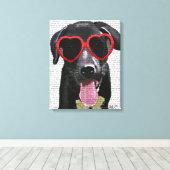 Schwarzes Labrador mit Herzsonnenbrille Leinwanddruck (Insitu (Holzboden))