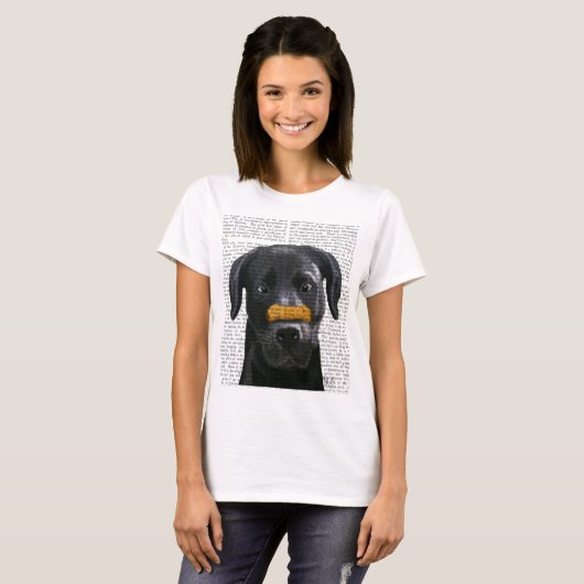 Schwarzes Labrador mit Knochen auf der Nase T-Shirt (Vorne ganz)