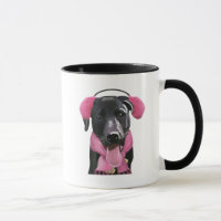 Schwarzes Labrador mit Ohrmuscheln