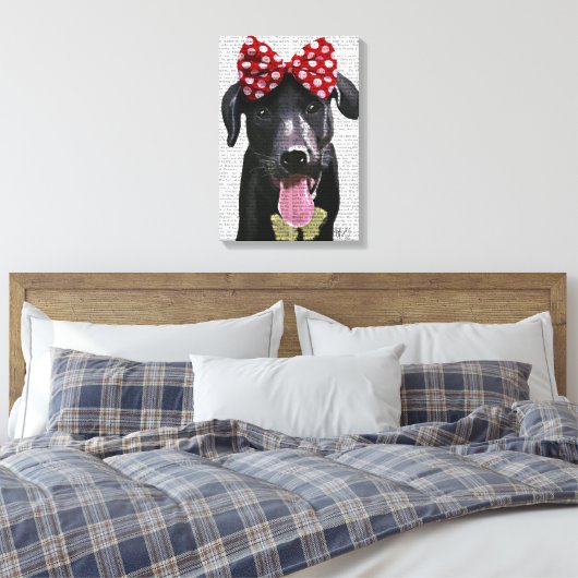 Schwarzes Labrador mit rotem Bogen auf Kopf Leinwanddruck (Insitu (Schlafzimmer))