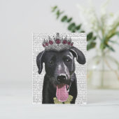 Schwarzes Labrador mit Tiara Postkarte (Stehend Vorderseite)