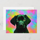 Schwarzes Labrador vor einem farbenfrohen Postkarte (Vorne/Hinten)
