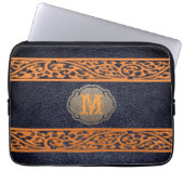 Schwarzes Leder. Custom Monogram Laptopschutzhülle (Vorderseite)