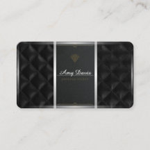 Schwarzes Leder mit rechteckigen Stichen