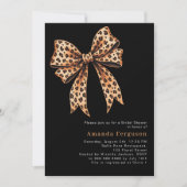 Schwarzes Leopardenbogen-Brautparty Einladung (Vorderseite)