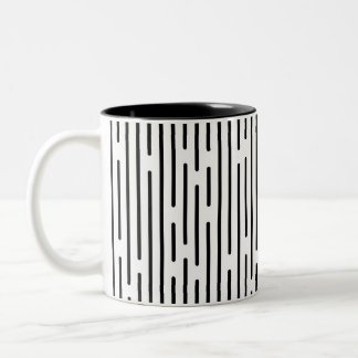 Schwarzes Liniengeometrisches Muster Zweifarbige Tasse