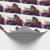Schwarzes Mädchen welches meme Geschenkpapier (Ecke)