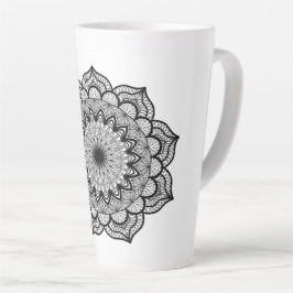 Schwarzes Mandala auf weißem Hintergrund Milchtasse