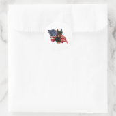 Schwarzes Miniaturpinscher-Amerikanische Flagge; M Runder Aufkleber (Tasche)