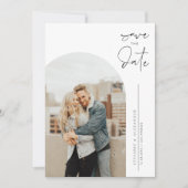 Schwarzes Minimalistisches Kalligrafisches Foto Save The Date (Vorderseite)