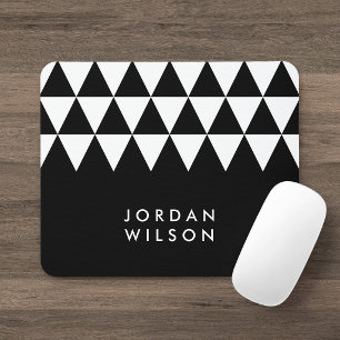 Schwarzes minimalistisches modernes weißes Dreieck Mousepad