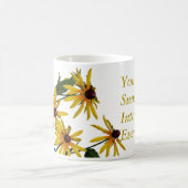 Schwarzes mit Augen Susans, Gänseblümchen Kaffeetasse (Mittel)