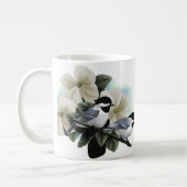Schwarzes mit einer Kappe bedeckte Chickadee Kaffeetasse (Links)