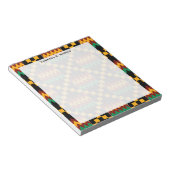 Schwarzes Monogramm Rotes Gelbes Kwanzaa Kente Tuc Notizblock (angewinkelt)