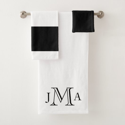Schwarzes Monogramm weiß Badhandtuch Set (Insitu)