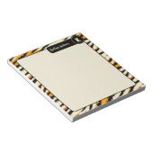 Schwarzes Oranges Tiger-Streifen-Muster-Monogramm Notizblock (angewinkelt)