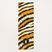 Schwarzes Oranges Tiger-Streifen-Muster-Monogramm Yogamatte (Vorderseite)