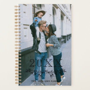 Schwarzes Overlay Halbjahresname Foto Planer