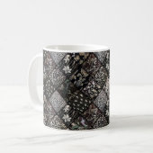 Schwarzes Patchwork Aussehen Quiltmuster Kaffeetasse (Vorderseite Links)