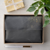 Schwarzes Pferd im Nebelwald Seidenpapier (Geschenk)