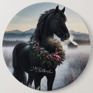 Schwarzes Pferd im Schnee mit Weihnachtskranz Button