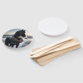 Schwarzes Pferd im Schnee mit Weihnachtskranz Fächer (Non-assembled)