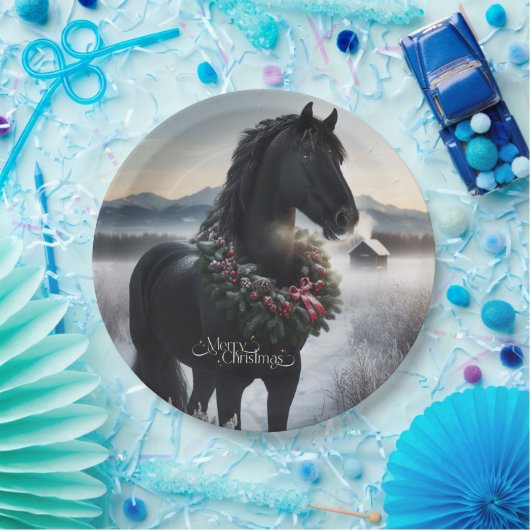 Schwarzes Pferd im Schnee mit Weihnachtskranz Pappteller (Party)