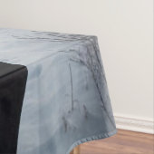 Schwarzes Pferd im Schnee mit Weihnachtskranz Tischdecke (Beispiel)