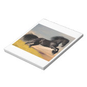 schwarzes Pferd in der Wüste Notizblock (Rotiert)