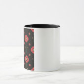 Schwarzes Phulkari-Mohn-Blumenmuster Tasse (Zentrum)