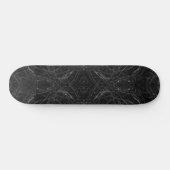 Schwarzes psychedelisches Muster Skateboard (Horizontal)