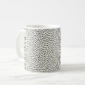 Schwarzes Punktmuster Kaffeetasse (Vorderseite Links)