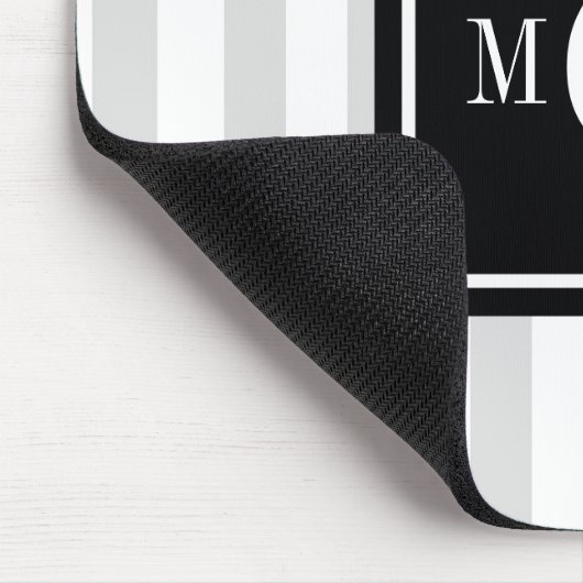 Schwarzes Quadrat 3 Monogramm Mousepad (Ecke)