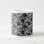 Schwarzes Schnittmuster auf weißem Hintergrund Jumbo-Tasse (Vorderseite)