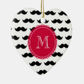Schwarzes Schnurrbart-Muster, rotes Monogramm Keramikornament (Rechts)