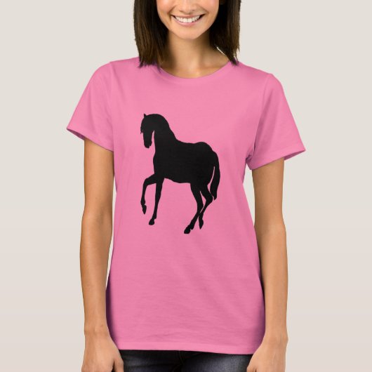 Schwarzes Schönheits-Pferd hübsch in den rosa T-Shirt (Vorderseite)