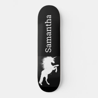 Schwarzes Skateboard Weißes Einhorn