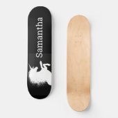 Schwarzes Skateboard Weißes Einhorn (Vorderseite)