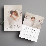 Schwarzes Skript für immer Glücklicherweise Hochze Dankeskarte<br><div class="desc">Einfache und elegante kalligraphische Hochzeit danke Ihnen Fotokarte. Ideal für Hochzeiten,  Geburtstage,  Abschlüsse und andere Veranstaltungen. Für eine weiter gehende Anpassung dieses Designs klicken Sie bitte auf den BUTTON BLAU DESIGN TOOL oben!</div>