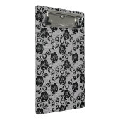 Schwarzes Spitzemuster auf weißem Hintergrund Mini Klemmbrett (Schrägansicht)