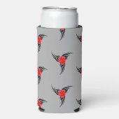 Schwarzes Tattoo mit rote Rose grau Selters Dosenkühler (Seltzer Vorderseite)