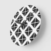 Schwarzes Trendy Triangle Muster Runde Wanduhr (Winkel)