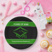 Schwarzes und grünes Mortarboard-Abschluss-Party Pappteller (Party)