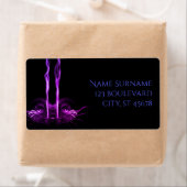 Schwarzes und Lila Drachenrauchen (Insitu)