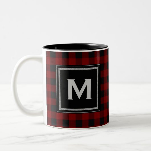 Schwarzes und rotes kariertes Monogramm Zweifarbige Tasse (Links)
